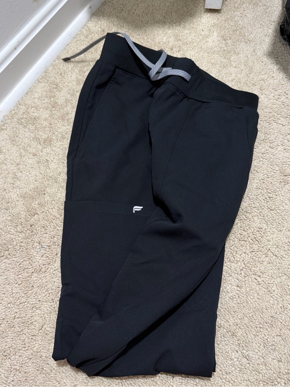 fabletics scrub pants